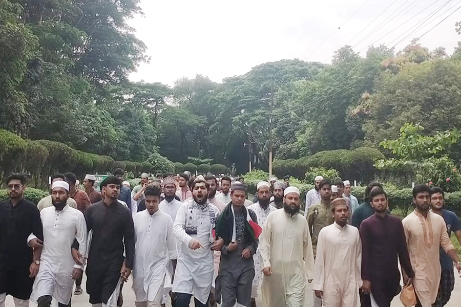 ইসলামী বিশ্ববিদ্যালয়ে ‘মার্চ ফর গাজা’ পদযাত্রা
