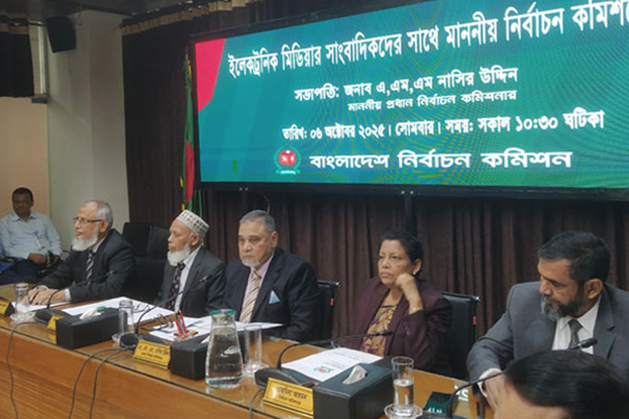 এবারের জাতীয় নির্বাচন আয়নার মত স্বচ্ছ নির্বাচন হবে : সিইসি