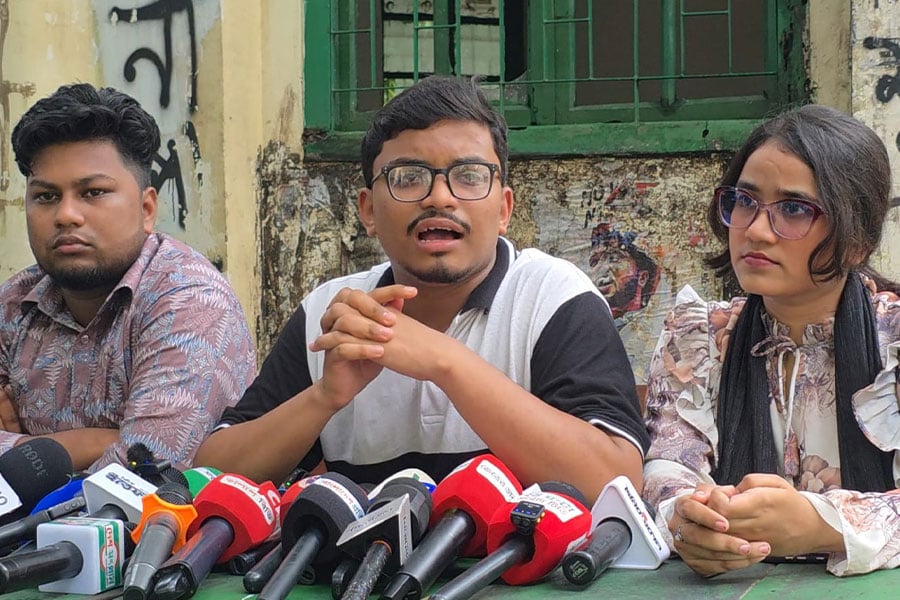 আওয়ামী লীগকে যেকোনো মূল্যে প্রতিরোধ করতে হবে: ফাহিম ফারুকী