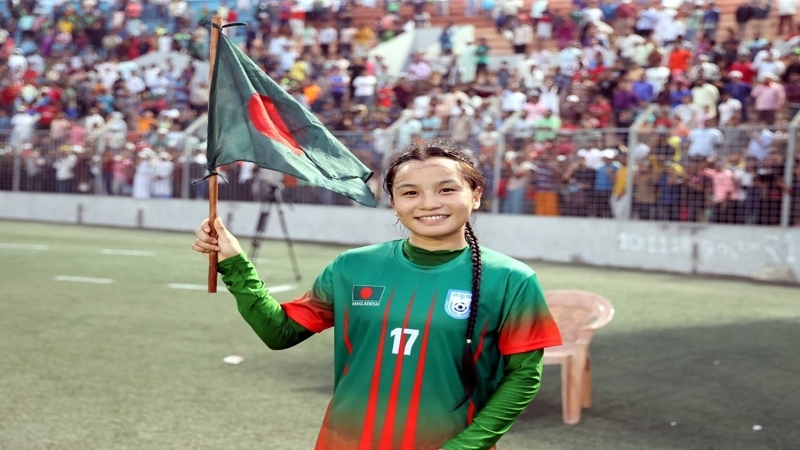অস্ট্রেলিয়ান লিগে খেলার প্রস্তাব পেলেন ঋতুপর্ণা চাকমা