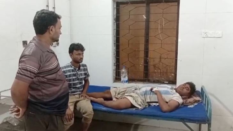 গাইবান্ধায় হোটেলে নাস্তার বিল চাওয়ায় গুলি, আহত ২