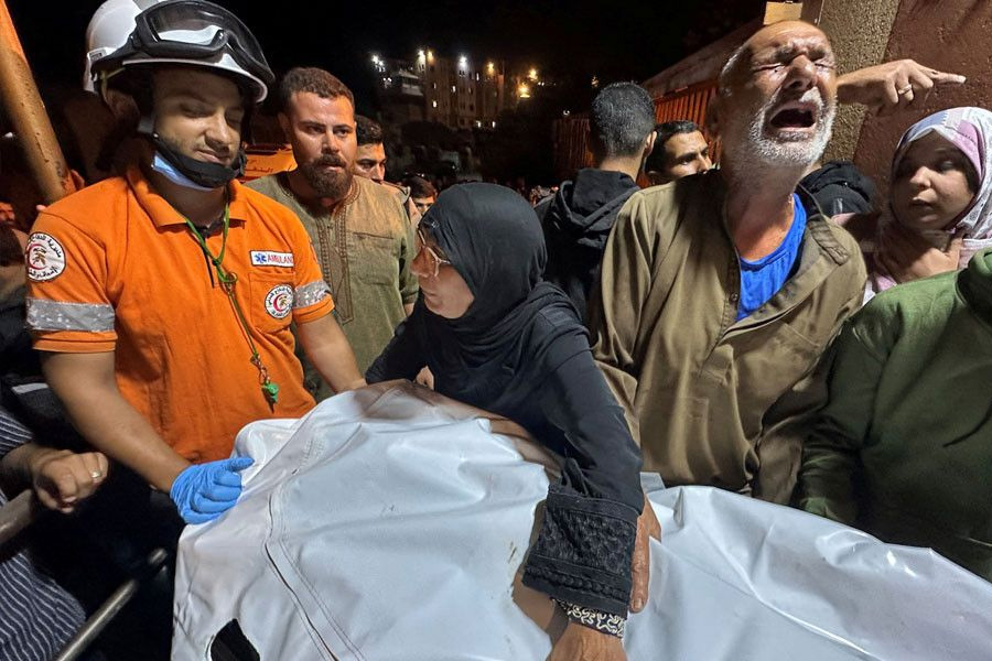 যুদ্ধবিরতি লঙ্ঘন করে গাজায় ফের ইসরাইলি হামলা