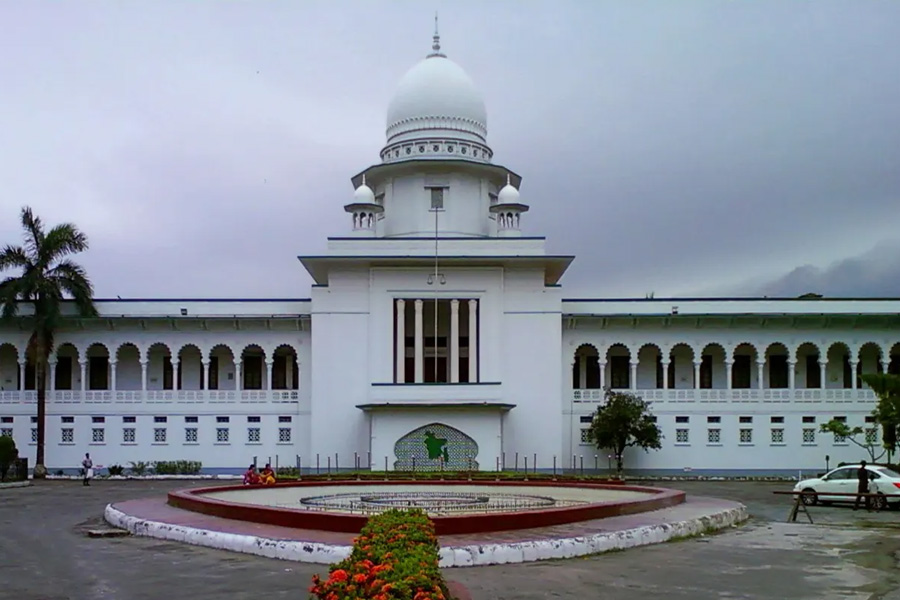 অন্তর্বর্তী সরকারের কার্যক্রমের বৈধতা চ্যালেঞ্জ করে রিট