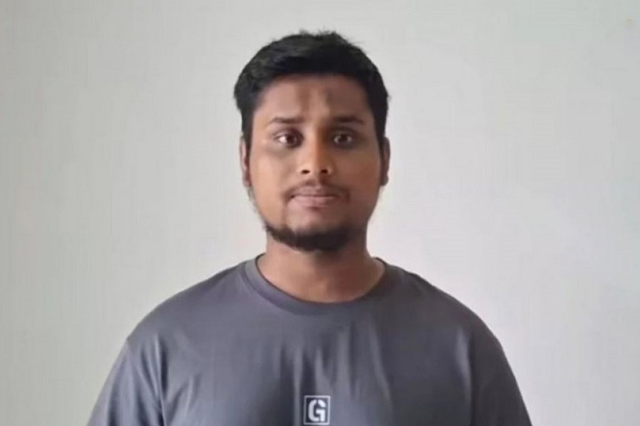 ‘১০ কোটি টাকা’ নেওয়ার অভিযোগে যা বললেন হাসনাত আবদুল্লাহ