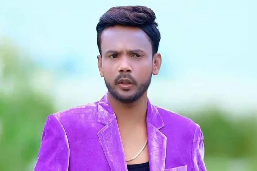 হিরো আলমের বিরুদ্ধে গ্রেপ্তারি পরোয়ানা