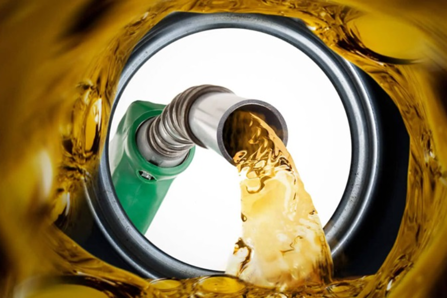 পাঁচ লাখ টন ডিজেল ও ২ কার্গো এলএনজি আমদানি অনুমোদন