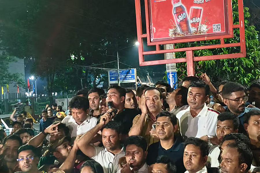 ছাত্রশিবিরের অপরাধের বিরুদ্ধে ছাত্রদলের বিক্ষোভ মিছিল