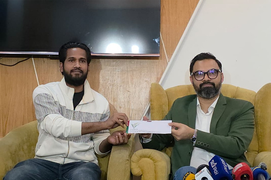 কাজী অনিকের পাশে দাঁড়ানোর আশ্বাস তারেক রহমানের