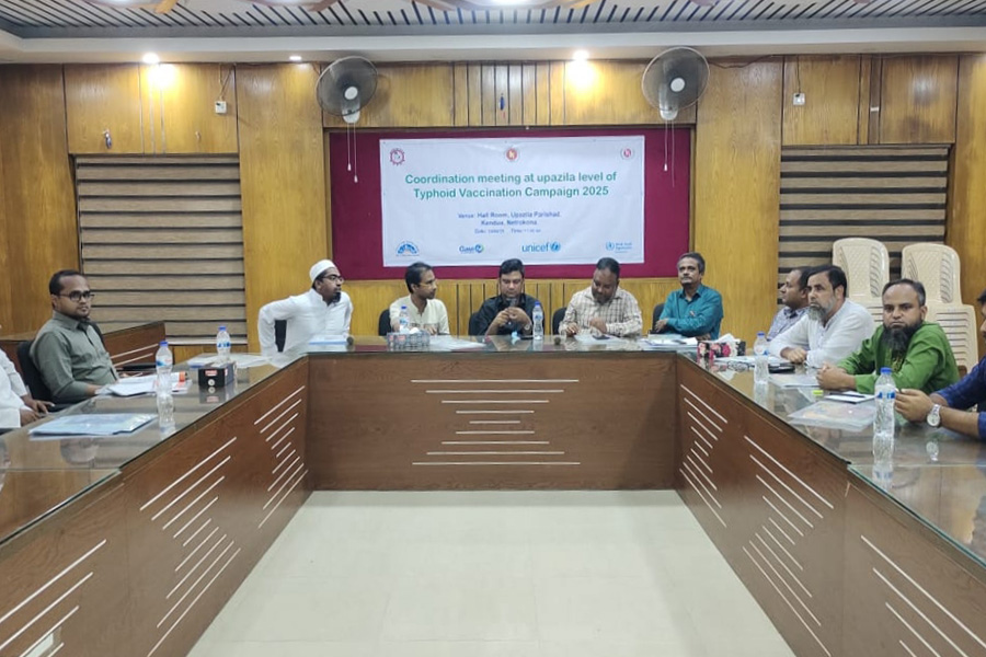 কেন্দুয়ায় টাইফয়েড টিকাদান প্রচারণা উপলক্ষে সভা অনুষ্ঠিত