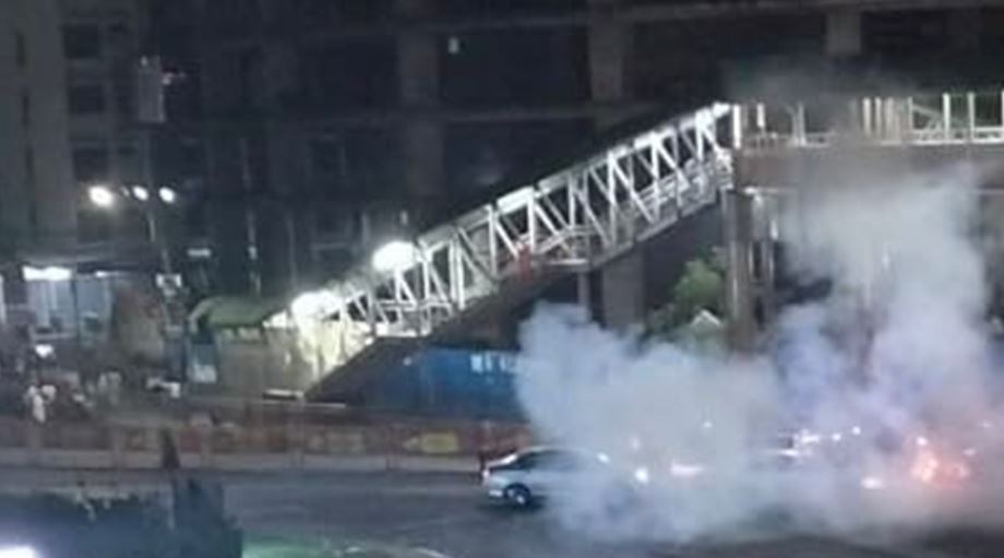 কারওয়ান বাজারে দুটি ককটেল বিস্ফোরণ