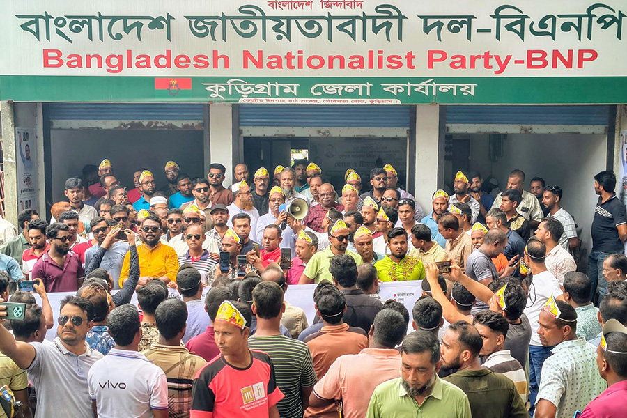 কুড়িগ্রামে স্বেচ্ছাসেবক দলের প্রতিষ্ঠা বার্ষিকী পালন