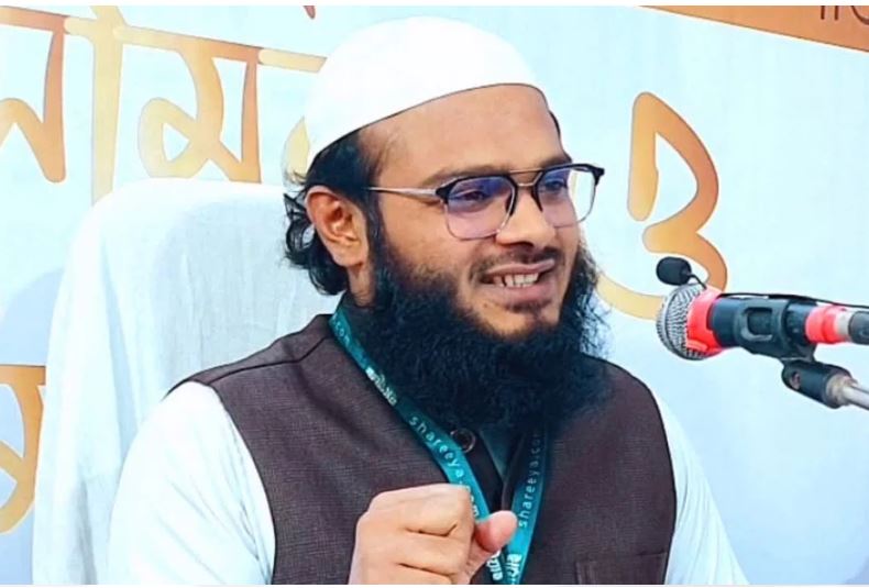 গ্রেপ্তার হলেন মামুনুর রশিদ কাসেমী