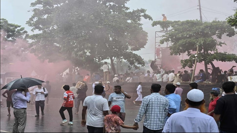 ‘৩৬ জুলাই উদযাপন’ স্পিকারের তার থেকে আগুন, কয়েকজন আহত