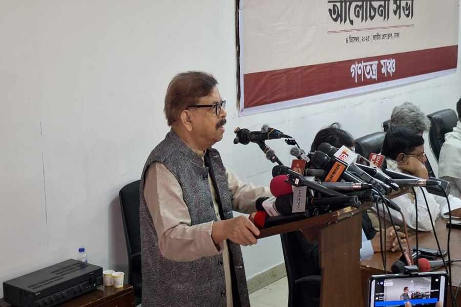 ছলচাতুরী করে ক্ষমতায় থাকার সুযোগ নাই : মান্না