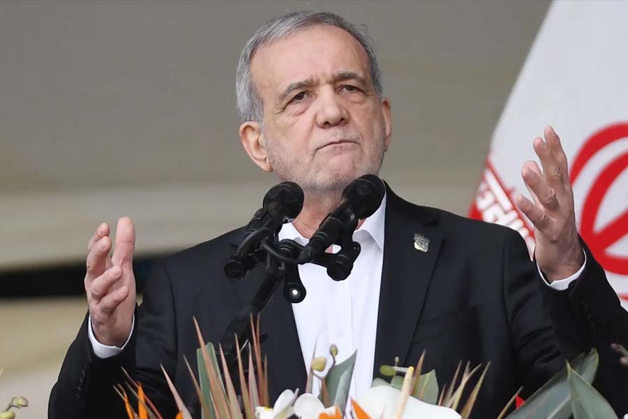 ‘সাহসিকতার সঙ্গে আলোচনা চলবে’: ইরান প্রেসিডেন্ট