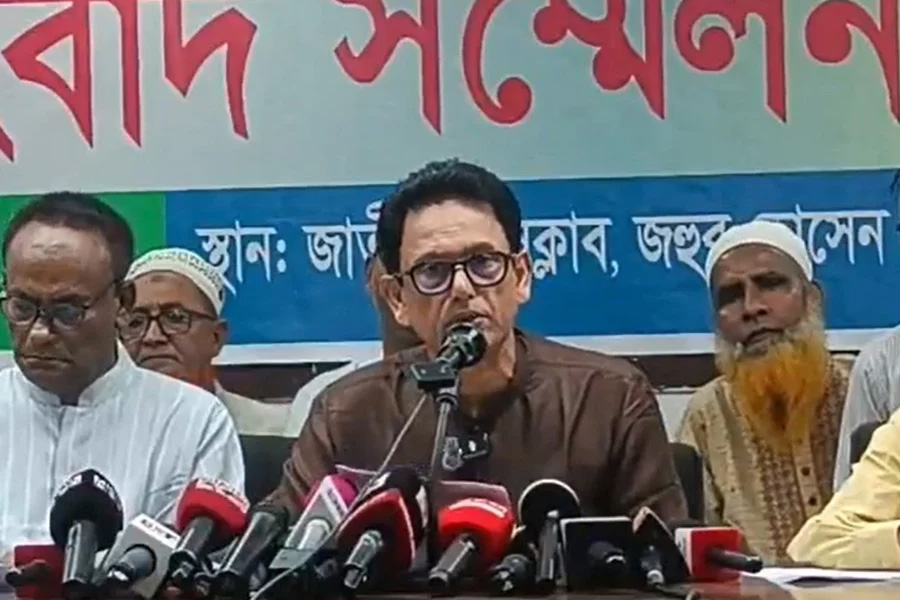 বিদেশযাত্রায় নিষেধাজ্ঞার কারণ জানতে চেয়ে সদুত্তর পাইনি
