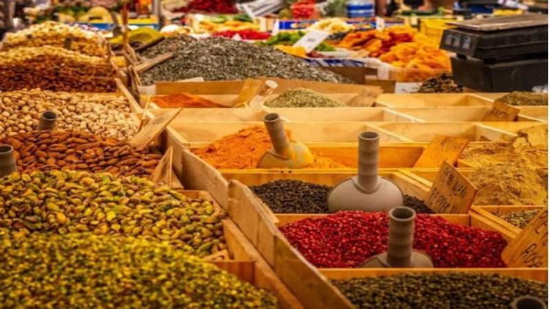 ঈদে চড়া মসলার বাজার