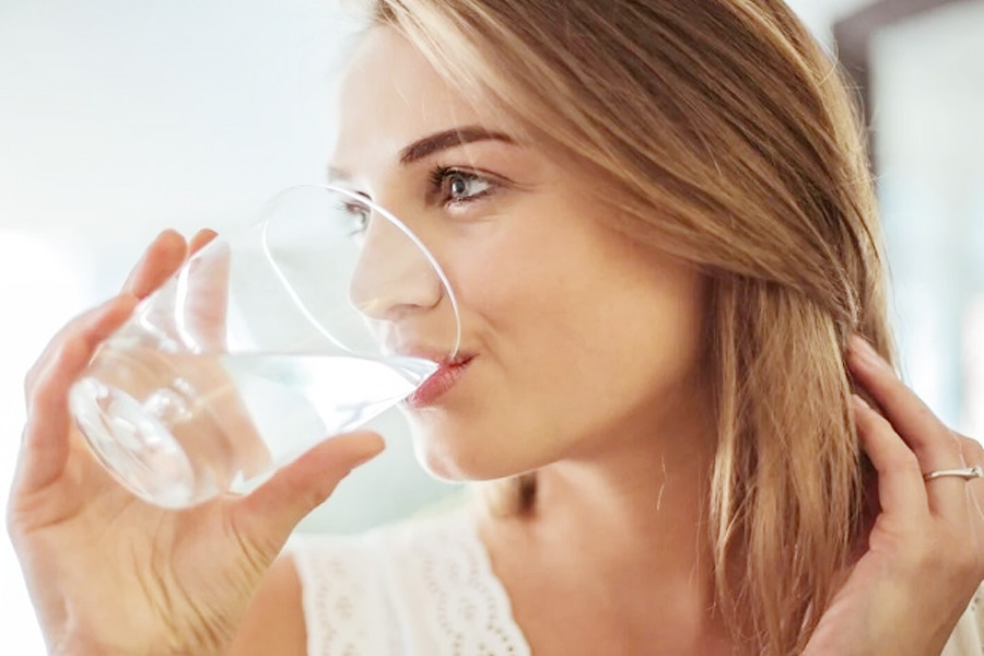 সেহরিতে একসঙ্গে বেশি পানি পান কি ঠিক?