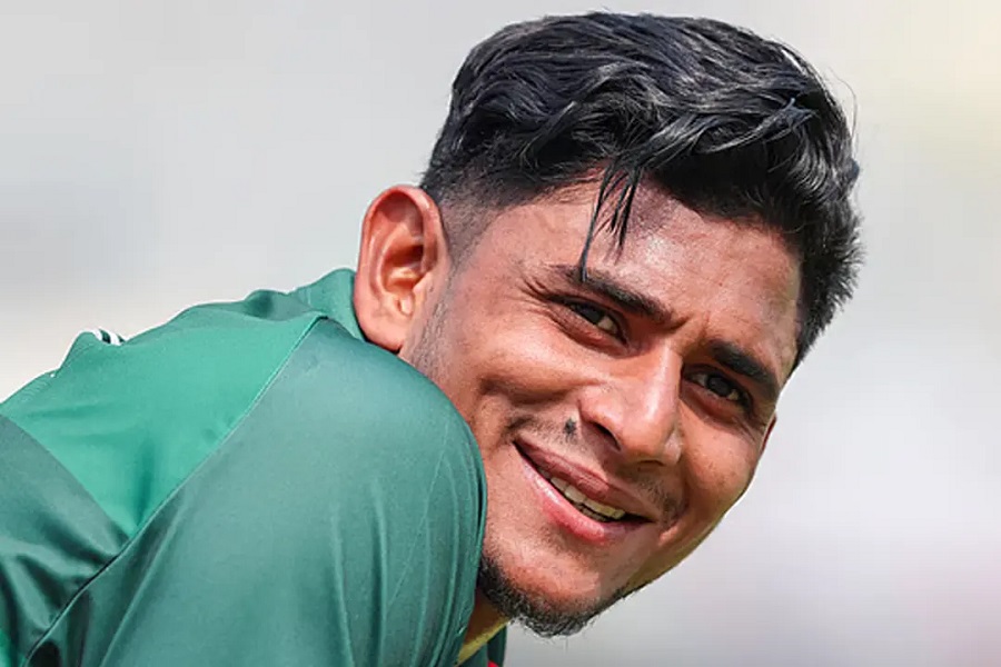 ম্যাচের মাঝেই সুখবর পেলেন পেসার নাহিদ রানা