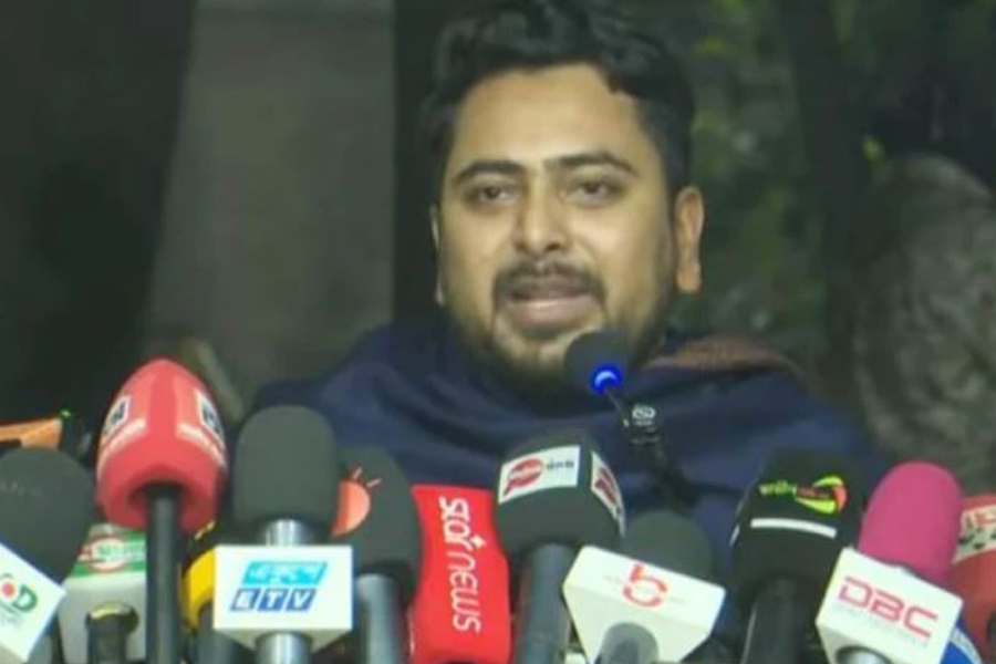 ইসি ক্রমেই পক্ষপাতদুষ্ট আচরণ করছে: নাহিদ ইসলাম