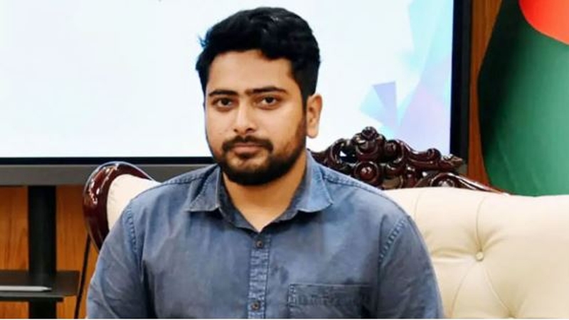 সরকার যদি উদ্যোগ না নেয়, আমরা বসে থাকব না : নাহিদ