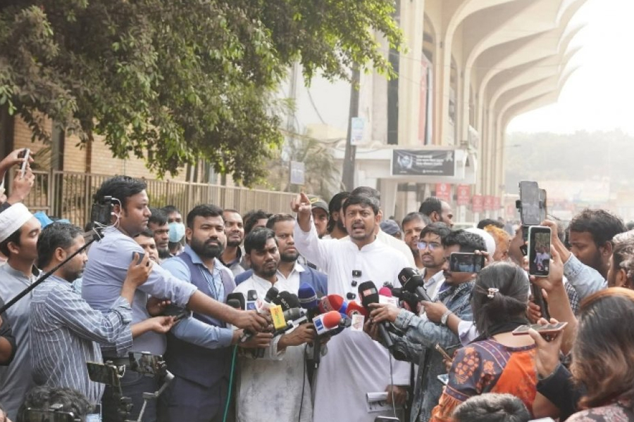 বিএনপির তিন প্রার্থীকে সন্ত্রাসী বললেন নাসীরুদ্দীন পাটওয়ারী