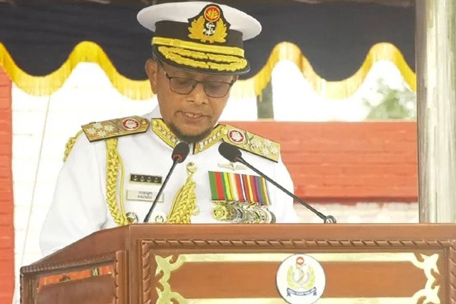দেশের প্রয়োজনে নৌবাহিনী সদা প্রস্তুত: নৌপ্রধান