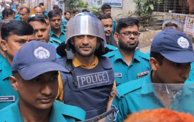জামিন হয়নি, কারাগারে ব্যারিস্টার সুমন
