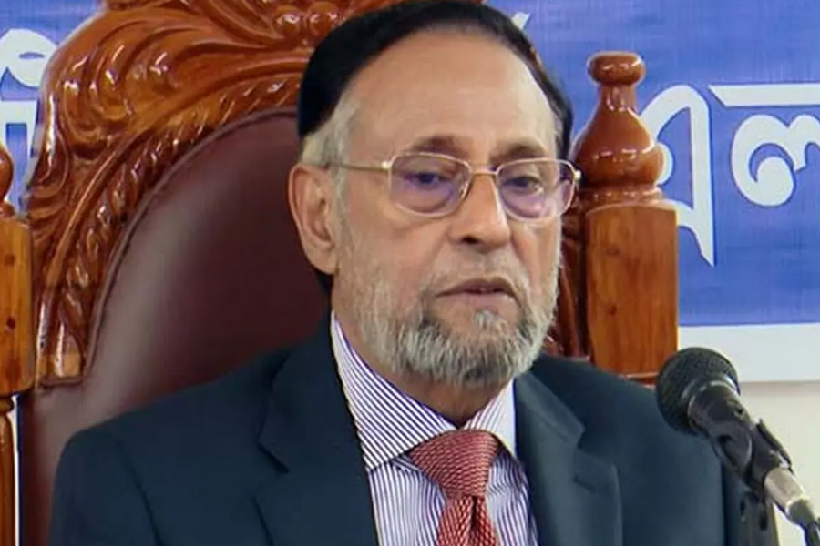 ড. মুহাম্মদ ইউনূসকেও পালিয়ে যেতে হবে: কর্নেল অলি