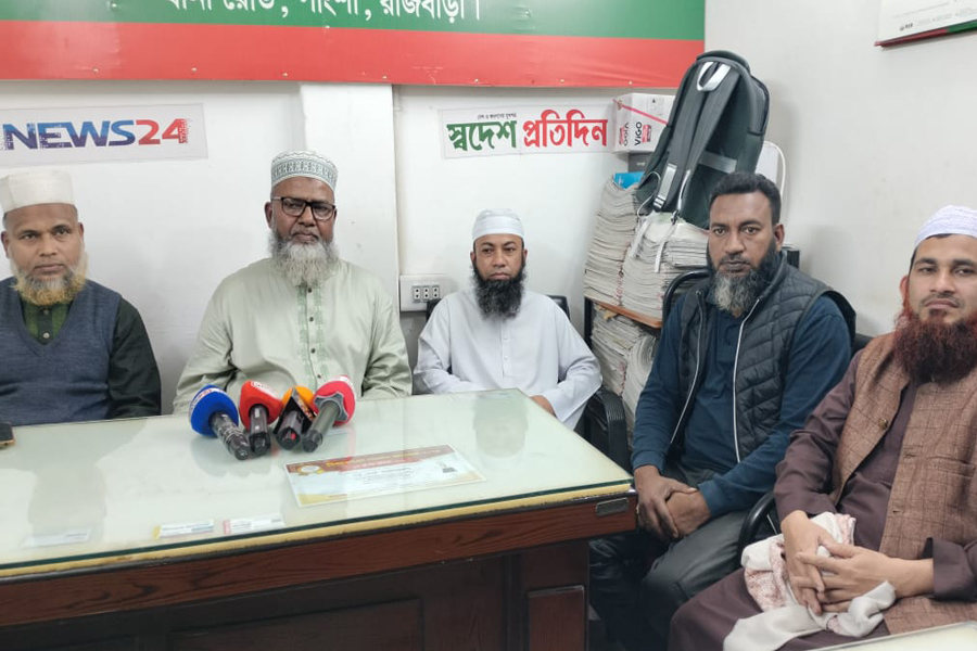 এনসিপিকে সমর্থন জানিয়ে নির্বাচন থেকে সরে দাঁড়ানোর ঘোষণা