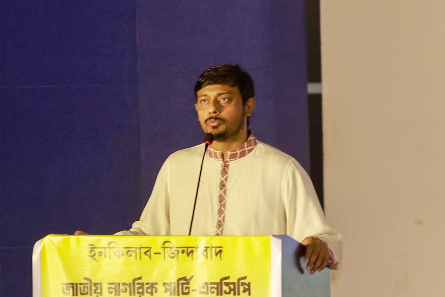 উপদেষ্টারা আমাদের হাতে লাড্ডু ধরিয়ে দিয়েছে: পাটওয়ারী