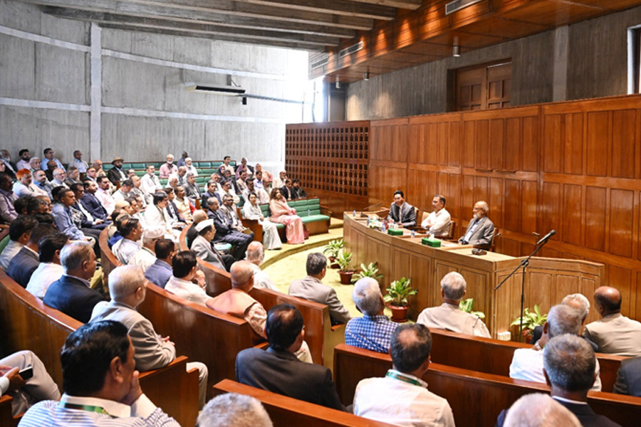প্রধানমন্ত্রীর সভাপতিত্বে সংসদীয় সভা অনুষ্ঠিত