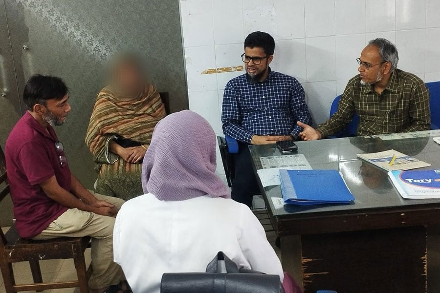 রামিসার মায়ের খোঁজ নিলেন বিএনপির স্বাস্থ্যবিষয়ক সম্পাদক