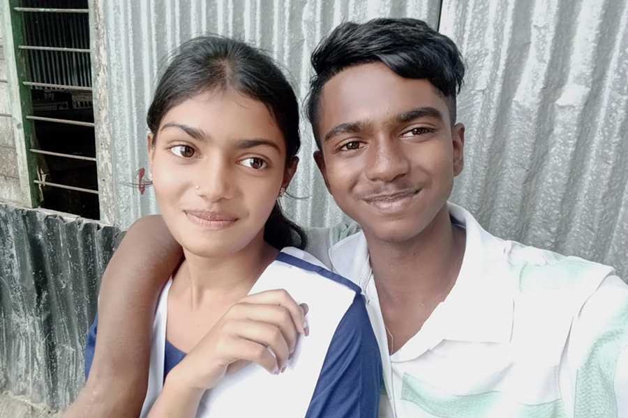 প্রেমকে কেন্দ্র করে দুই পক্ষের সংর্ঘষে নারীসহ আহত ১৩