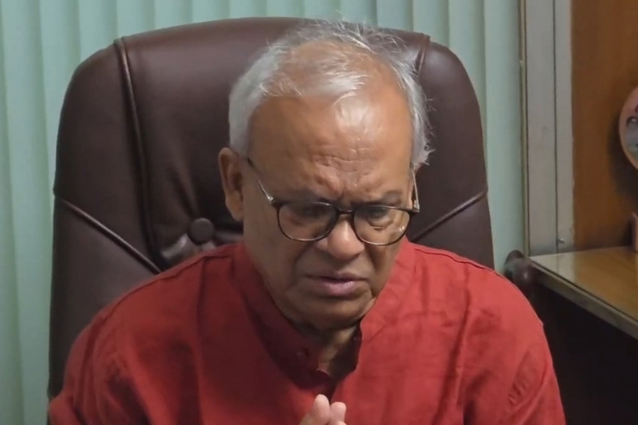 সেলিব্রিটি প্রার্থী বিতর্কে বিএনপির কঠোর অবস্থান : রিজভী