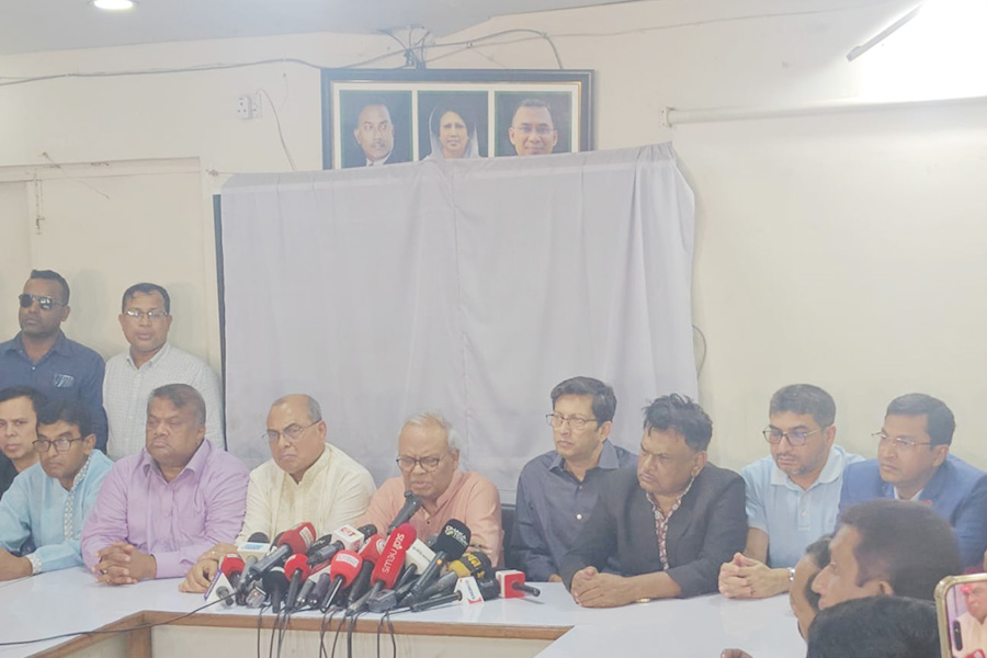 খালেদা জিয়ার বিদেশ যাওয়ার সিদ্ধান্ত হয়নি: রিজভী