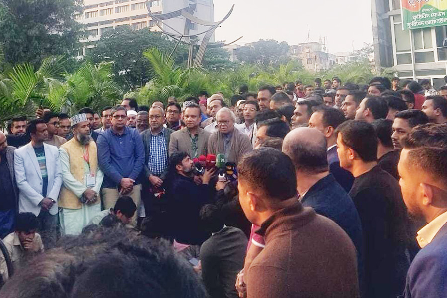 বিএনপি সবসময়ই ‘পলিটিক্স অফ কমিটমেন্ট’-এ বিশ্বাসী: রিজভী