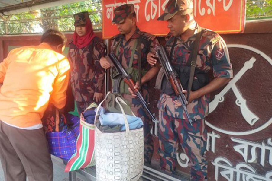 সাতক্ষীরা সীমান্ত দিয়ে জাল টাকা প্রবেশ রোধে বিশেষ সতর্ক