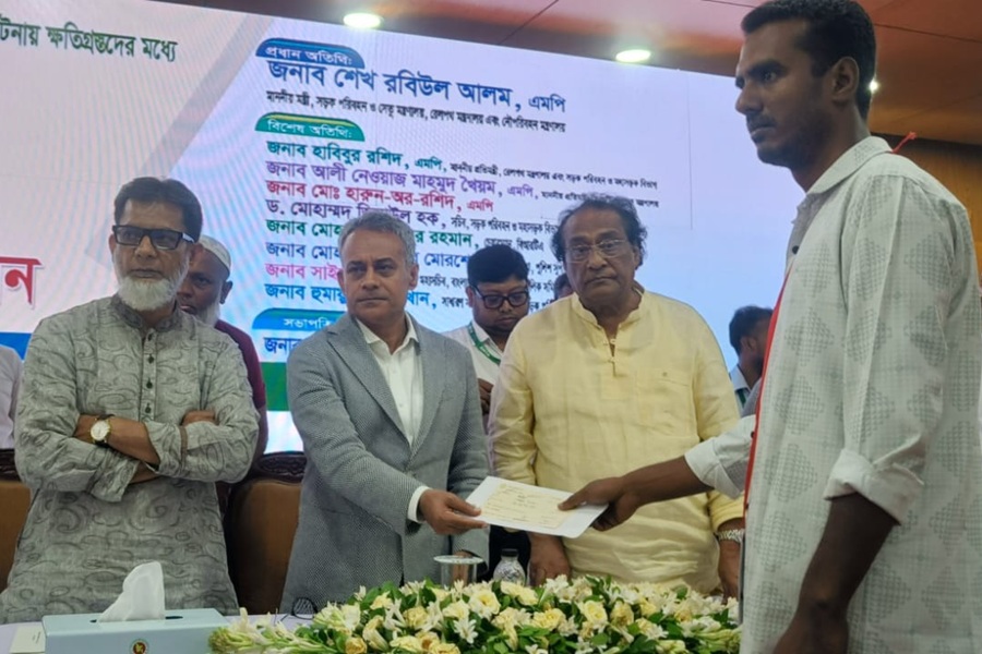 চালকের অদক্ষতা ও ত্রুটিপূর্ণ যানবাহন সড়ক দুর্ঘটনার অন্যতম কারণ: সেতুমন্ত্রী