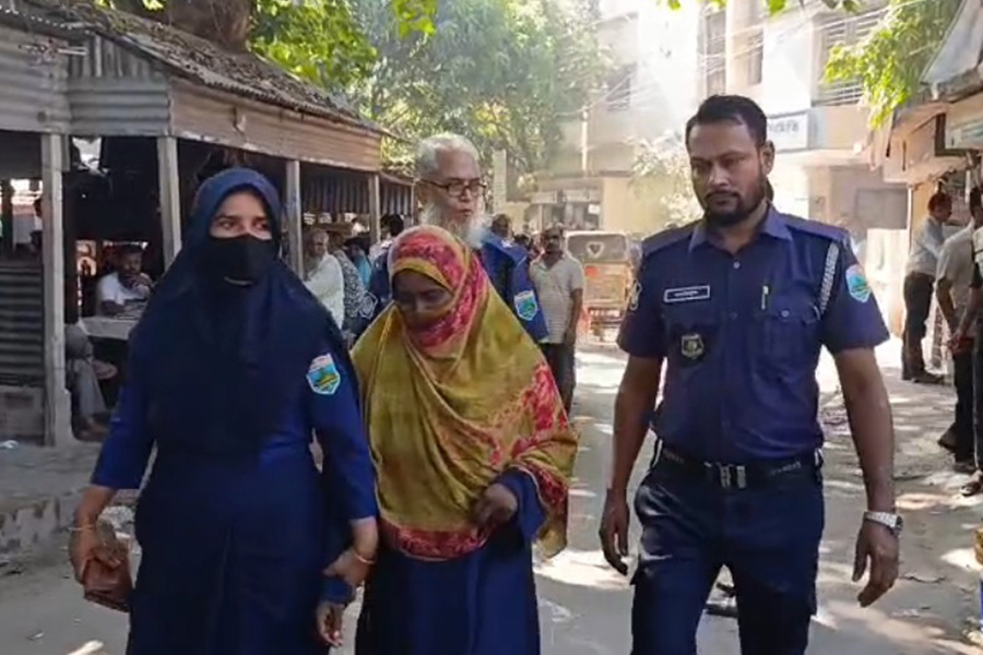 সিরাজগঞ্জে মানবপাচার মামলায় এক নারীর ১৪ বছরের কারাদণ্ড