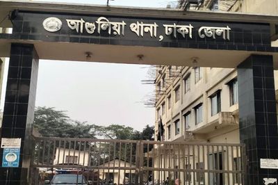 বন্ধুকে বাসায় ডেকে কুপিয়ে হত্যা