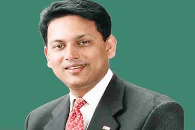 ইংলিশ মিডিয়াম স্কুলকে নিয়মের মধ্যে আনছে সরকার