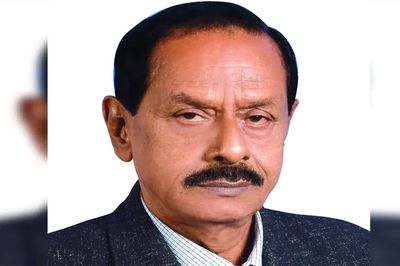বানারীপাড়ার সাবেক পৌর মেয়র মঞ্জু মোল্লা গ্রেপ্তার