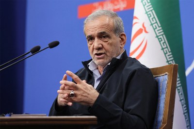 যুক্তরাষ্ট্রের চাপে নত নয় ইরান: পেজেশকিয়ান