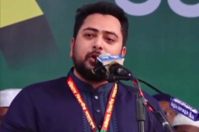 বিরোধীদল বাজেটের সমালোচনা করায় প্রধানমন্ত্রীর মন খারাপ: নাহিদ