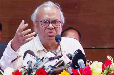 বারবার সীমান্তে কেন গুলি করা হবে? প্রশ্ন রিজভীর