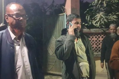 দিনাজপুরে জামায়াতের টোকেন বিতরণের সময় ৩ ব্যক্তি আটক, জরিমানা