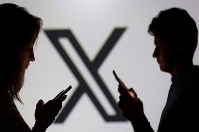 মিলিয়ন ডলারের এক্স প্রতিযোগিতা ঘিরে বিতর্ক