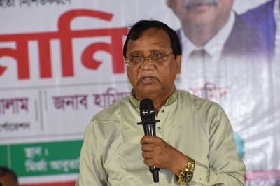 নাগরিক সেবা নিশ্চিতে অজুহাত গ্রহণযোগ্য নয়: ডিএসসিসি প্রশাসক