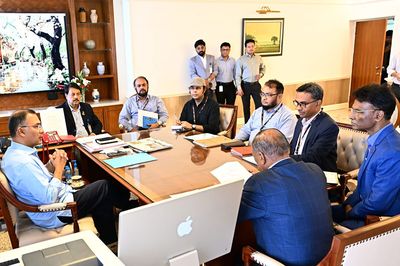 মাটি ও পরিবেশ উপযোগী গাছ লাগাতে হবে: প্রধানমন্ত্রী